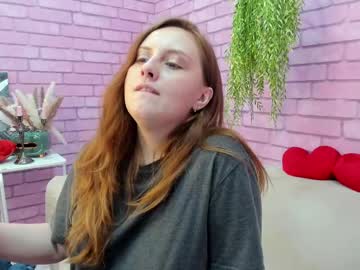 girl Free Amateur Milf Sex Cam with madelinejakson