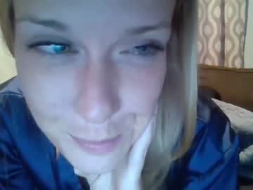 girl
        brittx00x cam image #107288