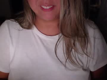 girl
        princesssamm0929 cam image #195157