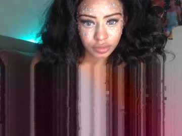 girl
        dessy1dior cam image #46397