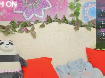 girl
        crazyteeen cam image #183663