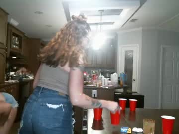 couple Free Amateur Milf Sex Cam with georgiagirl27
