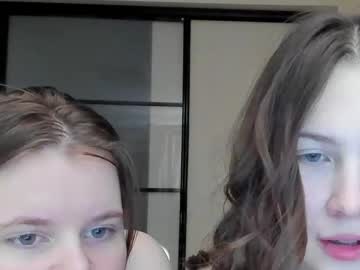 couple Free Amateur Milf Sex Cam with girls_love_to_play