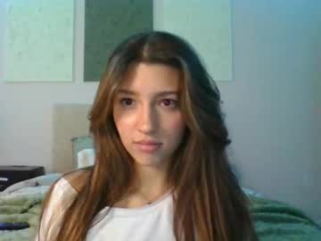 girl
        nanivss cam image #214621