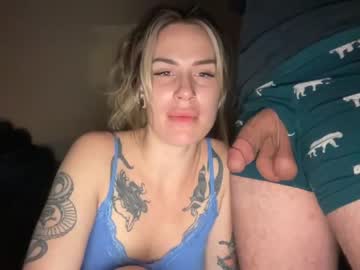 couple
        beautyandthecock69 cam image #70273