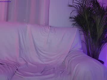 girl
        mary_rosse cam image #21214