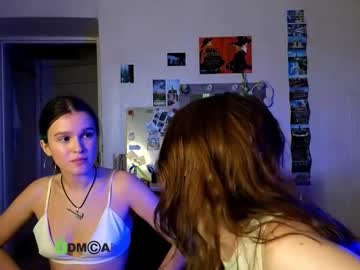 girl Free Amateur Milf Sex Cam with gigi_and_margo