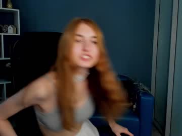 girl
        bettymango cam image #67305