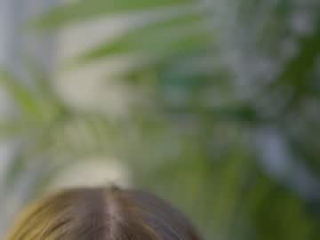 girl
        isoull cam image #47775