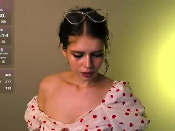 girl
        linda_y cam image #214203