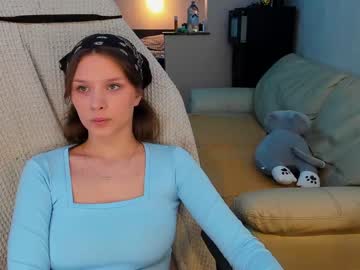 girl
        ketlinrous cam image #31642