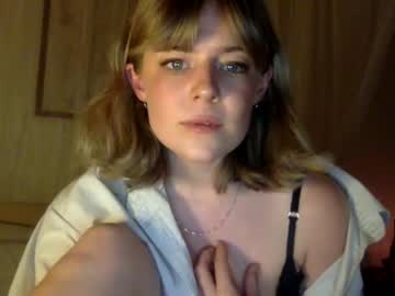 girl
        tequilajar cam image #84989