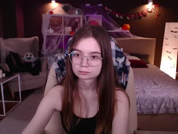girl
        avva_gardner cam image #210023