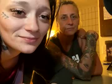 couple
        _tatted_ cam image #195418