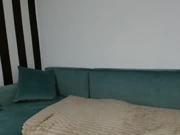 couple Free Amateur Milf Sex Cam with aida_ryan