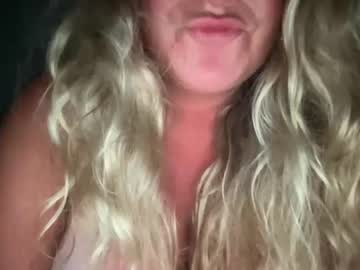 girl Free Amateur Milf Sex Cam with caromarie97