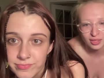 couple Free Amateur Milf Sex Cam with cherryandbailey