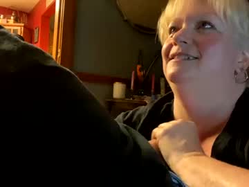 couple
        thanks4cumming24 cam image #174600