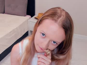 girl Free Amateur Milf Sex Cam with dianeevelyns