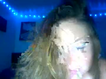 girl
        lola55589 cam image #113774