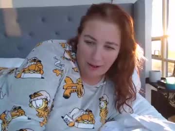 girl
        anniegetyourgun cam image #24986