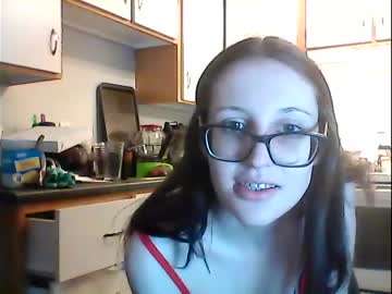 girl Free Amateur Milf Sex Cam with princess_sapphirexx