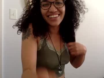 girl Free Amateur Milf Sex Cam with honeyglo