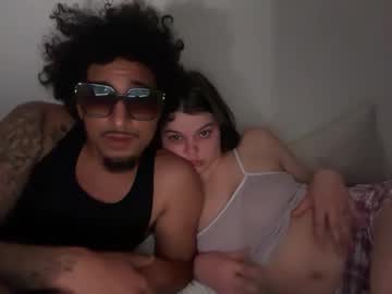 couple
        kinkykittyy1 cam image #249313