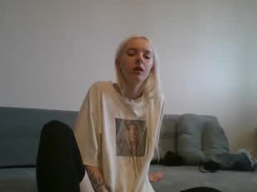 girl Free Amateur Milf Sex Cam with annieshyagain