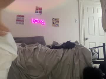 girl
        lunamckenzieee cam image #140839
