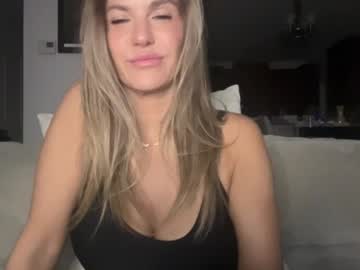 girl Free Amateur Milf Sex Cam with kellymaee