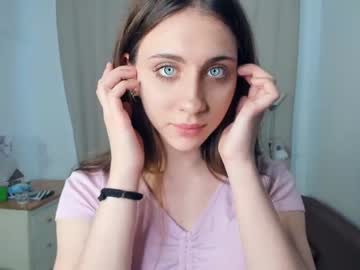girl
        il0_vee cam image #79282