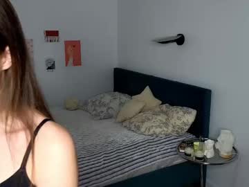 girl
        smoothnesss cam image #264824