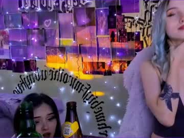 girl
        kayleecrystal cam image #77947