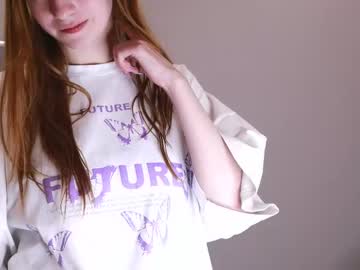 girl
        edahawks cam image #215104