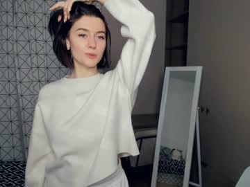 girl
        mias_energy cam image #135040