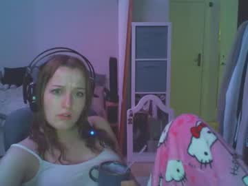 girl
        exy_ cam image #219039