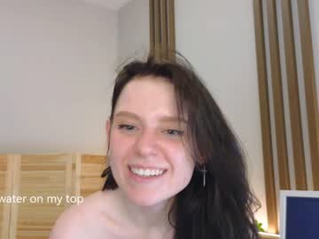 girl
        rosie_blush cam image #69870