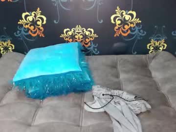 couple Free Amateur Milf Sex Cam with skinnyx_cute18
