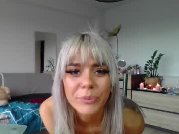 girl Free Amateur Milf Sex Cam with silvsyl