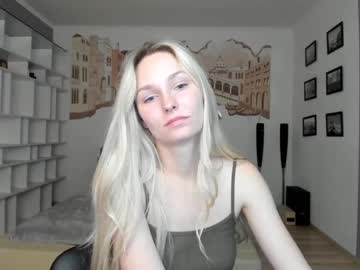 girl Free Amateur Milf Sex Cam with evamooni