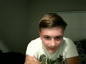 couple
        braydenandemem cam image #175726