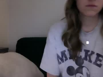 girl
        yourwetdreamddd cam image #149673