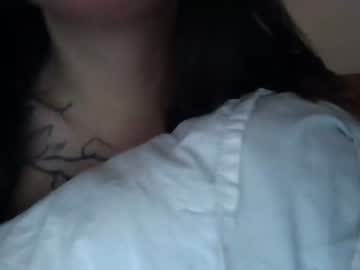 girl
        chloekittenuk cam image #160321