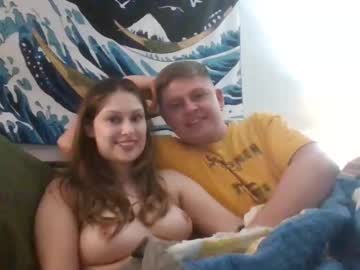 couple Free Amateur Milf Sex Cam with isabellamay2002