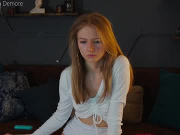 girl Free Amateur Milf Sex Cam with alexandra_demore