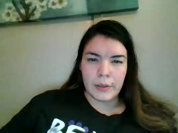 girl
        mybelle77 cam image #140405