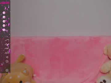 girl
        small_blondee cam image #13374