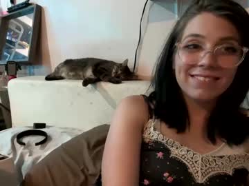 girl
        aimeekat cam image #104124