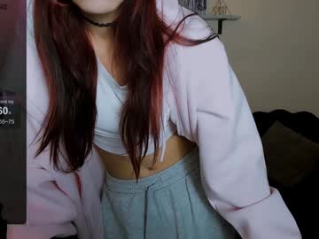 girl
        sable_sky cam image #216784